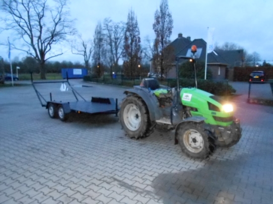 Bomen wagen afgeleverd 