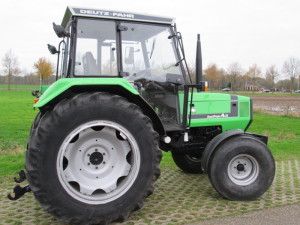 Mooie Deutz Fahr  DX 4.11 afgeleverd