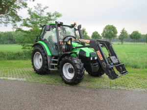 Deutz Fahr  Agrotron 100