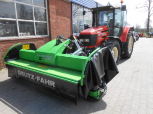 Same Silver met Deutz-Fahr Frontmaaier afgeleverd