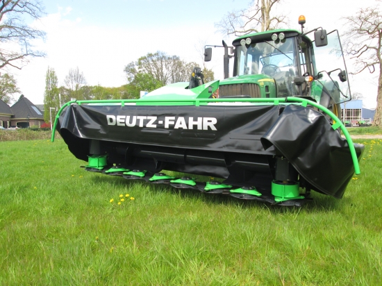 Deutz-Fahr XF Maaier 