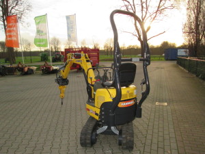 Net voor de kerst Yanmar SV08 afgeleverd