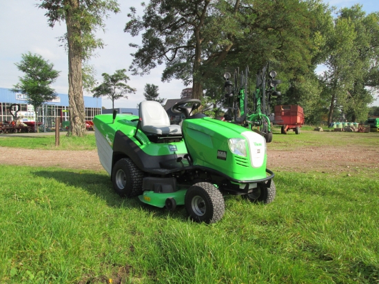 Tuin en park machines afgeleverd 