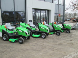 Tuin en parkmachines afgeleverd