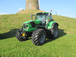 2 x Deutz-Fahr tractoren afgeleverd