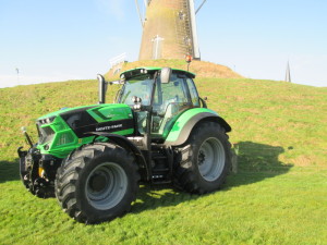 2 x Deutz-Fahr tractoren afgeleverd