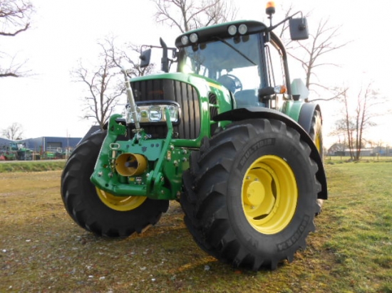 Afgeleverd John Deere 6330 premium