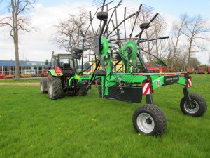 Deutz-Fahr ( Vicon ) Hark Swatmaster 8442