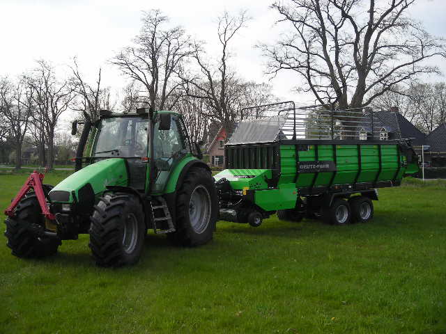 Afgeleverd Deutz-Fahr Feedmaster 3600