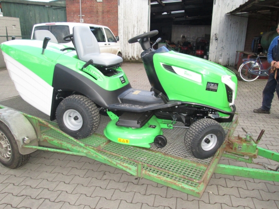 Tuin en parkmachines afgeleverd 