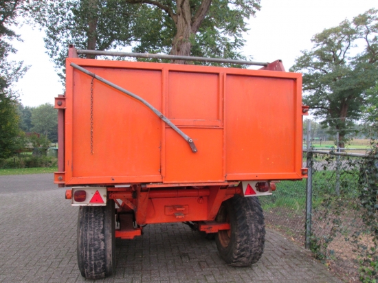 Kiepwagen afgeleverd 